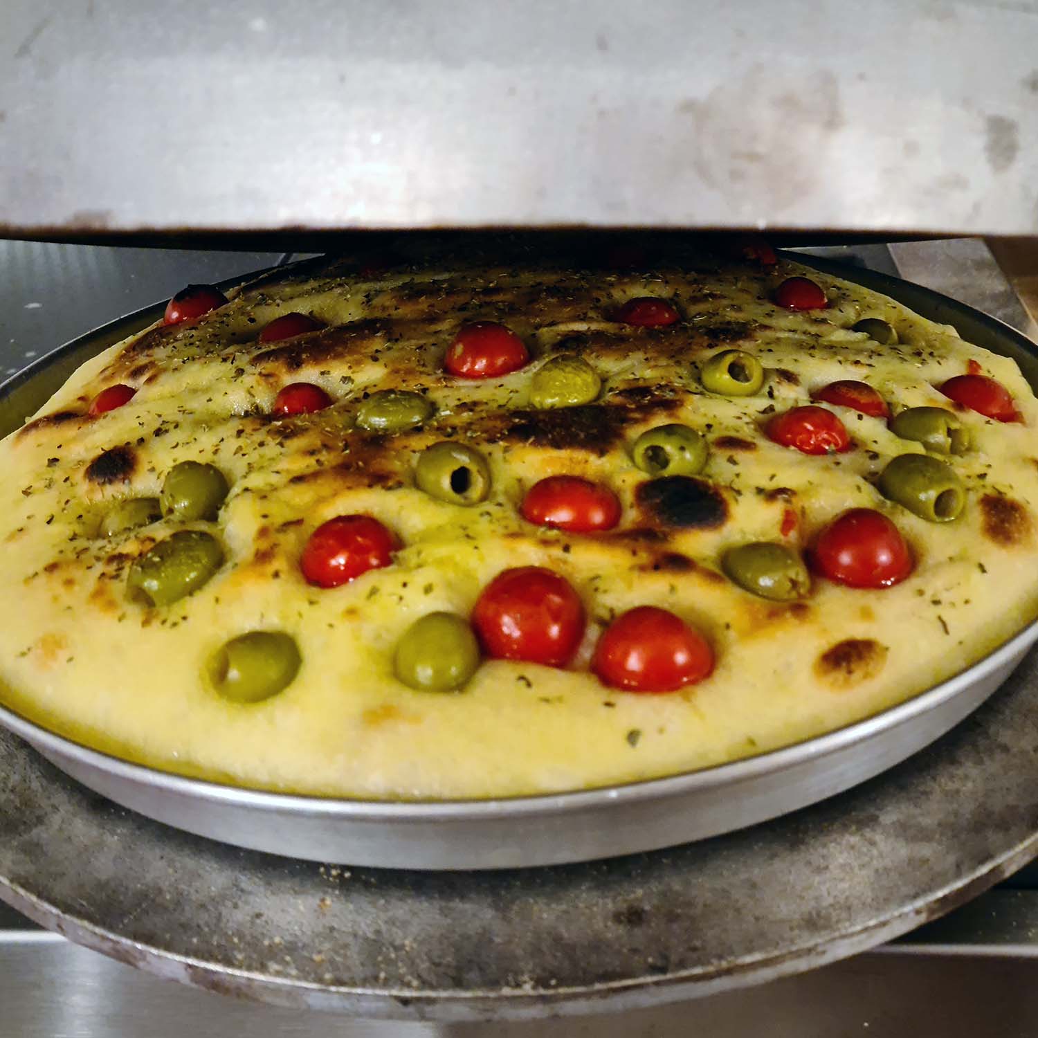 pizza al ruoto pizza al ruoto